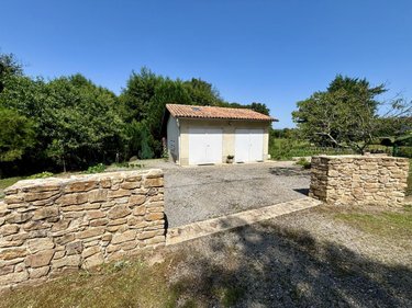 Maison a vendre Montrollet 16420 Charente 120 m2 6 pièces 193670 euros