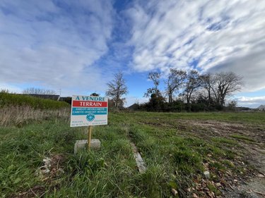 Terrain a batir a vendre Gouesnach 29950 Finistère 769 m2  146300 euros