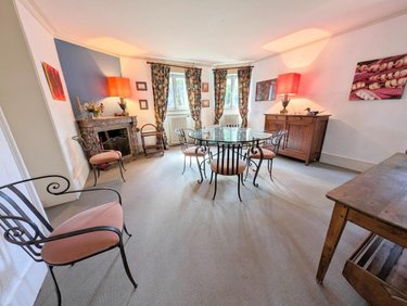 Maison a vendre Broût-Vernet 03110 Allier 365 m2 13 pièces 345840 euros