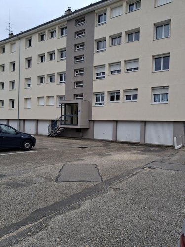 Location appartement Bourg-en-Bresse 01000 Ain 68 m2  717 euros