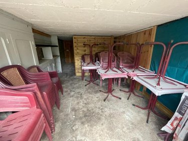 Fonds et murs commerciaux a vendre Saint-Chély-d'Apcher 48200 Lozère 65 m2  130000 euros