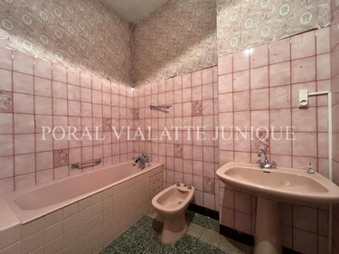 Maison a vendre Ambérieu-en-Bugey 01500 Ain 104 m2 4 pièces 130000 euros