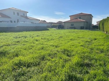 Terrain a batir a vendre Les Martres-d'Artière 63430 Puy-de-Dôme 638 m2  108000 euros