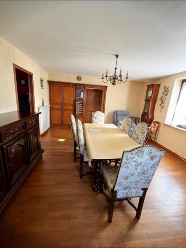 Maison a vendre Saint-Aubin 39410 Jura 194 m2 6 pièces 200000 euros