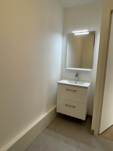 Location appartement Saint-Malo 35400 Ille-et-Vilaine 49 m2 2 pièces 665 euros