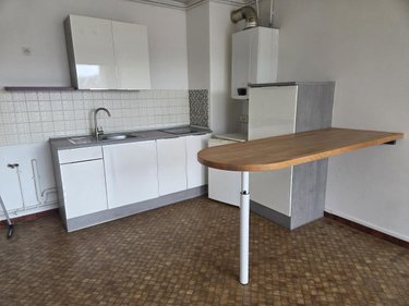 Location appartement Cambrai 59400 Nord 35 m2 2 pièces 560 euros