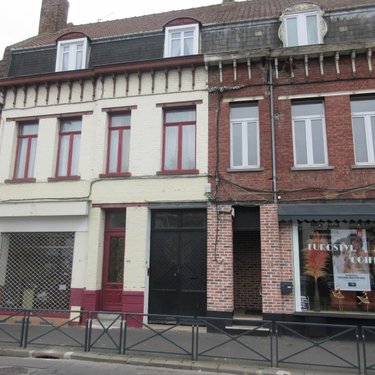 Immeuble a vendre Hénin-Beaumont 62110 Pas-de-Calais 240 m2  242000 euros