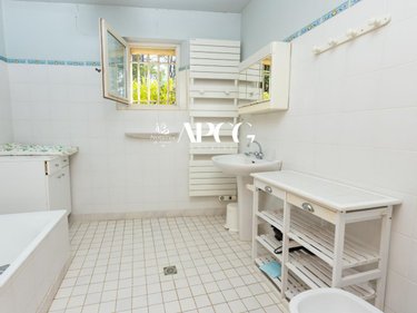Maison a vendre Vaison-la-Romaine 84110 Vaucluse 300 m2 10 pièces 890000 euros