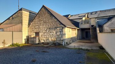 Immeuble a vendre Vivy 49680 Maine-et-Loire 162 m2  245575 euros
