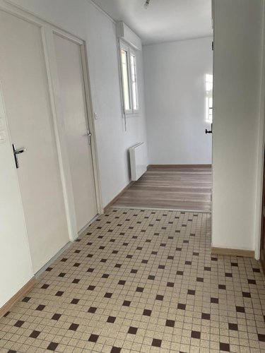Immeuble a vendre Brécey 50370 Manche 84 m2  266134 euros