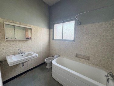 Maison a vendre Saumur 49400 Maine-et-Loire 156 m2 7 pièces 263000 euros