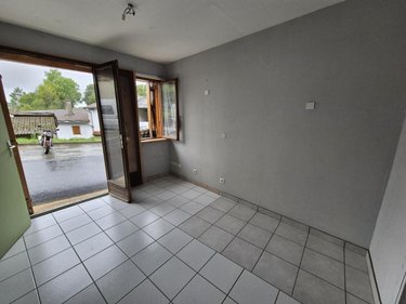Location appartement Ambutrix 01500 Ain 36 m2 2 pièces 560 euros