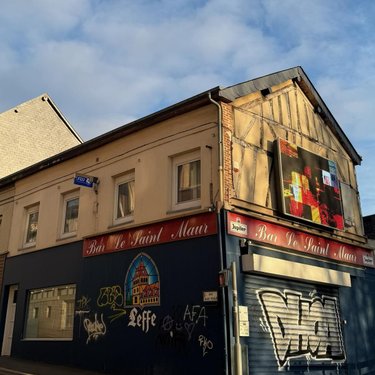 Location fonds et murs commerciaux Mont-Saint-Aignan 76130 Seine-Maritime 156 m2  2300 euros
