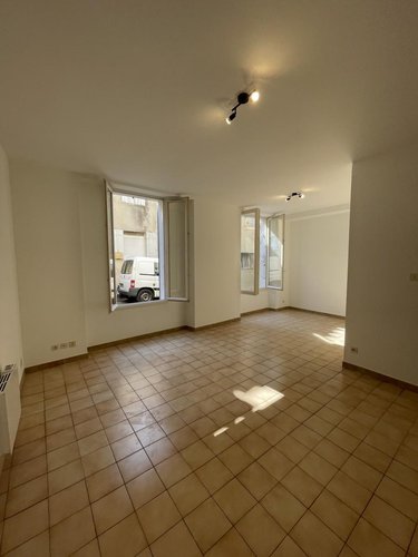 Location appartement Pierrelatte 26700 Drôme 49 m2 2 pièces 500 euros