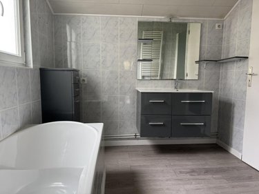 Location maison Albert 80300 Somme 65 m2 3 pièces 630 euros