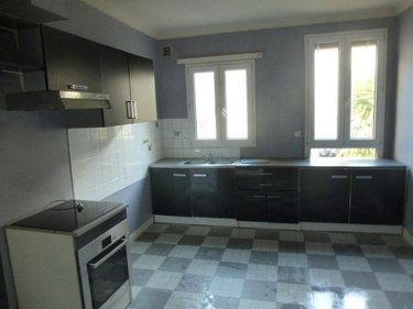 Immeuble a vendre Saumur 49400 Maine-et-Loire 661 m2  699800 euros