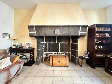 Appartement a vendre Saint-Flour 15100 Cantal 120 m2  95000 euros