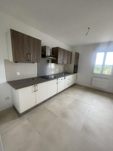 Location maison Saisseval 80540 Somme 108 m2 6 pièces 1000 euros