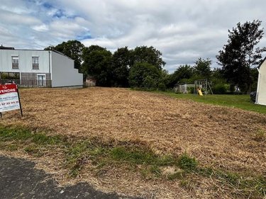 Terrain a batir a vendre Guer 56380 Morbihan 695 m2  47500 euros