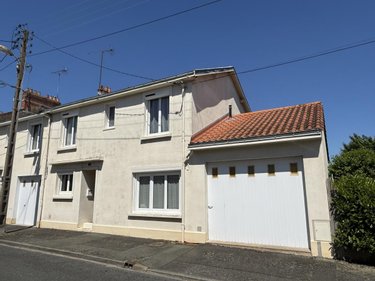 Maison a vendre Cholet 49300 Maine-et-Loire 121 m2 6 pièces 209600 euros