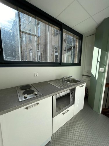 Fonds et murs commerciaux a vendre Rennes 35000 Ille-et-Vilaine 40 m2  214400 euros