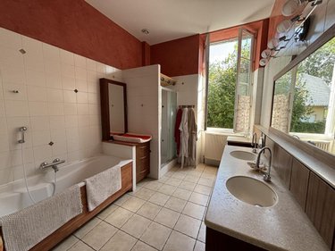 Maison a vendre Sainte-Hélène-du-Lac 73800 Savoie 538 m2 14 pièces 795000 euros