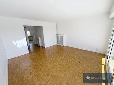 Appartement a vendre Divonne-les-Bains 01220 Ain 66 m2 4 pièces 335000 euros