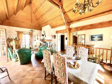 Maison a vendre Saint-Chély-d'Apcher 48200 Lozère 103 m2 9 pièces 219000 euros