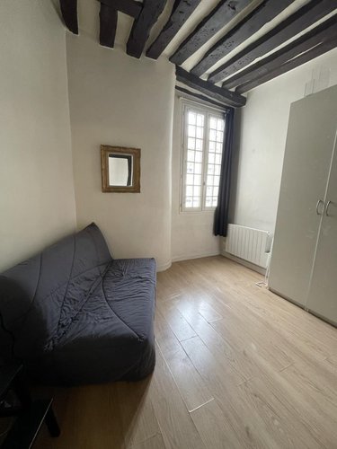 Location appartement Paris 4e arrondissement 75004 Paris 14 m2 1 pièce 768 euros