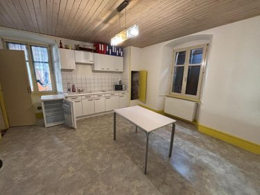 Immeuble a vendre Pont de Roide Vermondans 25150 Doubs 550 m2  525000 euros