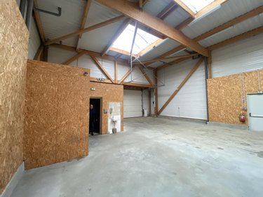 Fonds et murs commerciaux a vendre Étriché 49330 Maine-et-Loire 191 m2  273000 euros