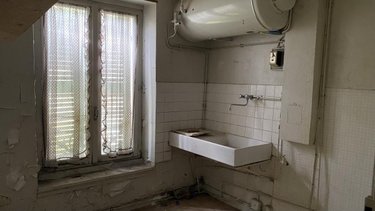 Immeuble a vendre Nantua 01130 Ain 200 m2  98000 euros