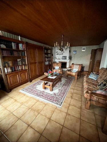 Maison a vendre Saint-Aubin 39410 Jura 194 m2 6 pièces 200000 euros