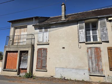 Immeuble a vendre Amilly 45200 Loiret 251 m2  159000 euros