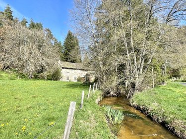 Maison a vendre Saint-Just 15320 Cantal 191 m2 7 pièces 269000 euros