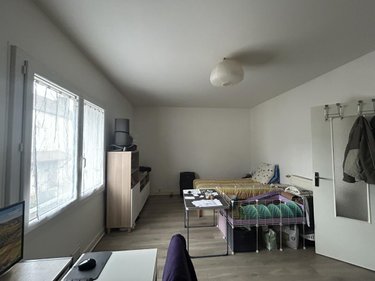 Location appartement Beaune 21200 Côte-d'Or 37 m2 1 pièce 550 euros