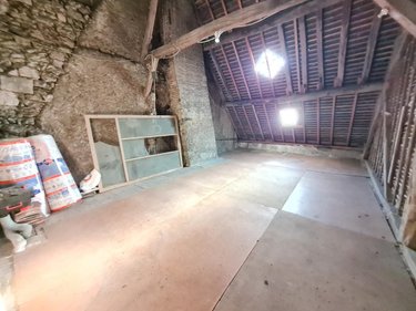 Immeuble a vendre Montoire-sur-le-Loir 41800 Loir-et-Cher 100 m2  99800 euros