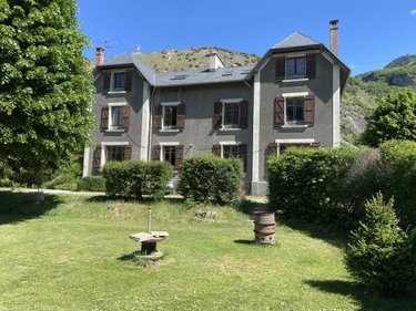 Maison a vendre La Tour-en-Maurienne 73300 Savoie 335 m2 15 pièces 530000 euros