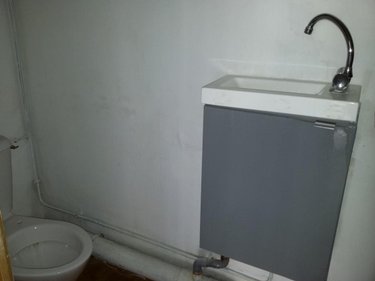 Location fonds et murs commerciaux Orbec 14290 Calvados 32 m2  380 euros