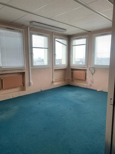 Fonds et murs commerciaux a vendre Rouen 76000 Seine-Maritime 571 m2  285000 euros