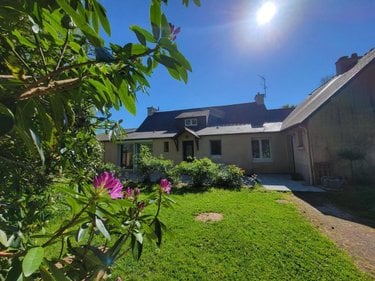 Maison a vendre Saint-Hernin 29270 Finistère 207 m2 9 pièces 262940 euros