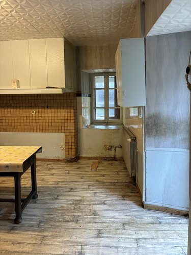 Maison a vendre Salmiech 12120 Aveyron 95 m2 6 pièces 84500 euros