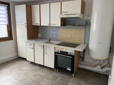 Location appartement Aubigny-en-Artois 62690 Pas-de-Calais 84 m2  580 euros