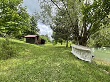 Terrains de loisirs bois etangs a vendre Aromas 39240 Jura 128600 m2  160000 euros