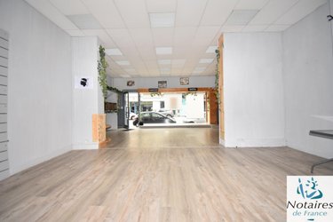 Location fonds et murs commerciaux Cambrai 59400 Nord 98 m2  1000 euros