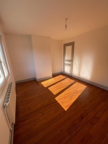 Location maison Amiens 80000 Somme 74 m2 5 pièces 841 euros