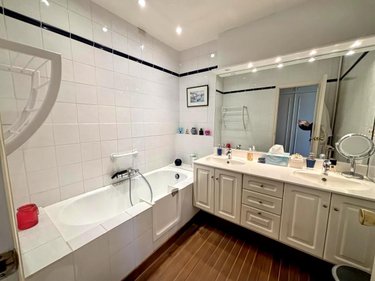 Appartement a vendre Avrillé 49240 Maine-et-Loire 95 m2 4 pièces 234000 euros