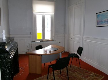 Location fonds et murs commerciaux Béthune 62400 Pas-de-Calais 31 m2  500 euros