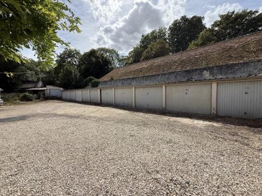 Garage et parking a vendre Braine 02220 Aisne 171 m2  93000 euros