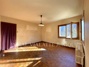 Maison a vendre Saint-Rambert-en-Bugey 01230 Ain 137 m2 7 pièces 160000 euros